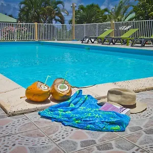  Hébergement de vacances Village De Bragelogne Guadeloupe